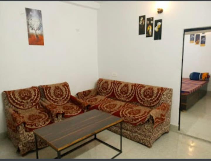 Chinta Haran Rest House Deoghar Quarto foto