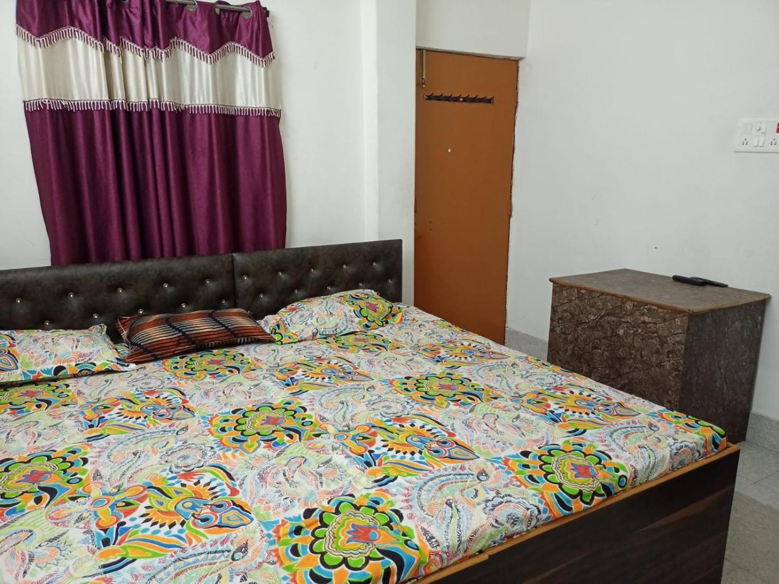 Chinta Haran Rest House Deoghar Quarto foto